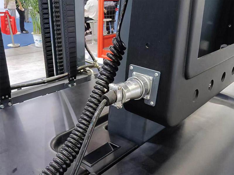 WF20 4pin Circular Connectors for Electric Forklifts