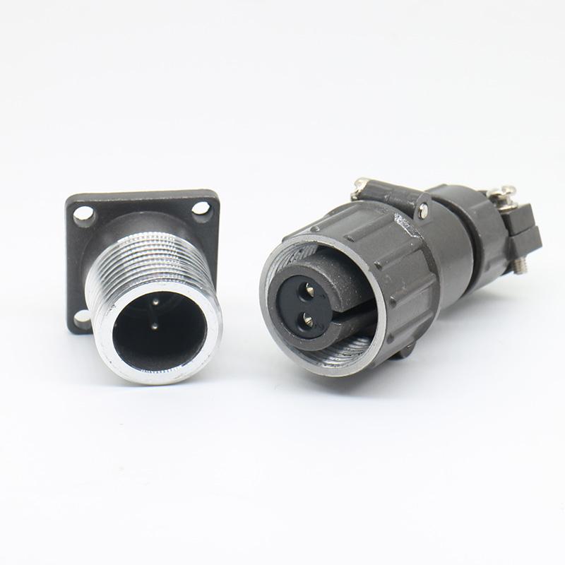 Connector Connector