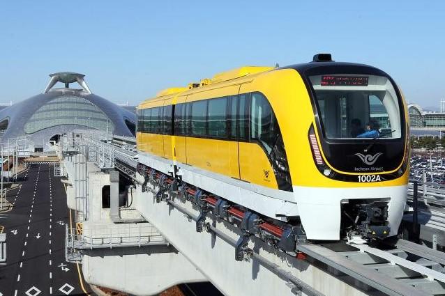 M12 Connectors for Maglev Train Reliability