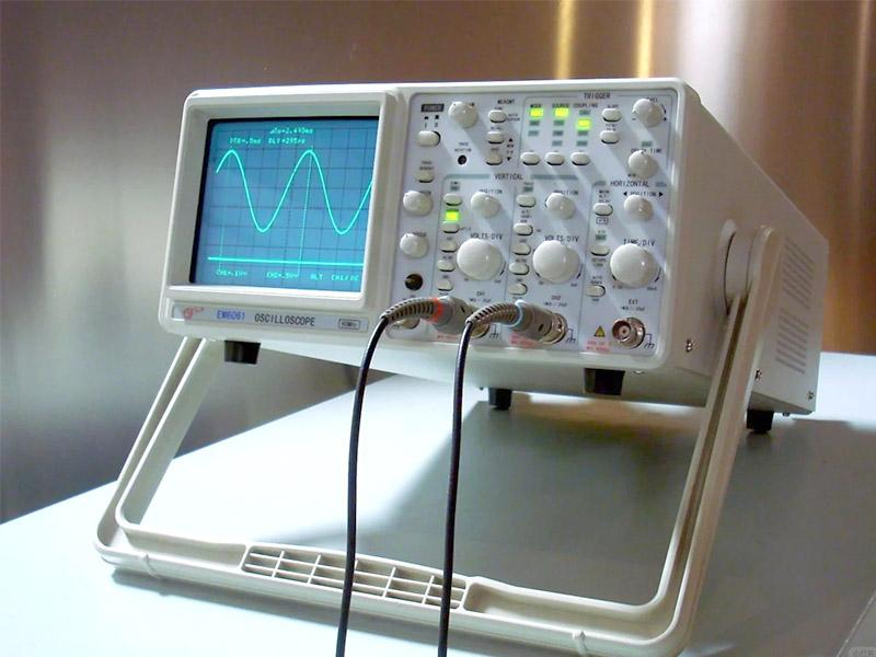 BNC vs SMA Connectors for Oscilloscope Probes