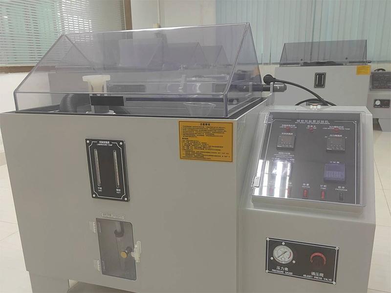 Salt spray testing machine