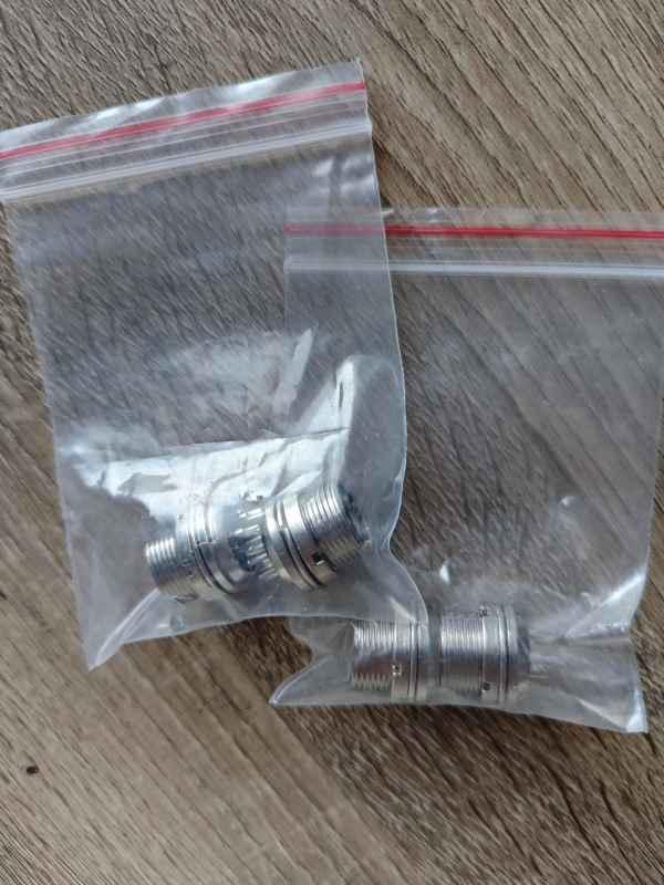 GOOD gx12 connectors