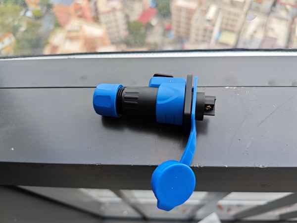 Professional-Grade Build (FD12-4 Pin)