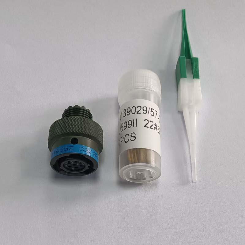 MS27473E8B35S MIL-DTL-38999 Series II 6-Pin Circular Connector