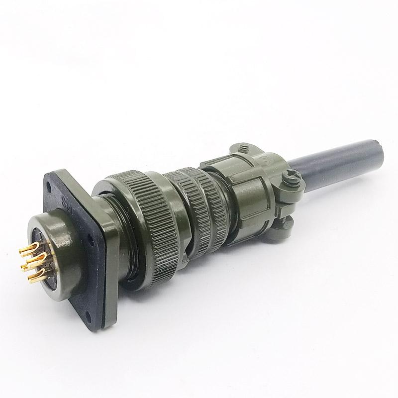 MIL-DTL-5015 Connector