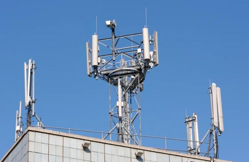 Base Station Connector