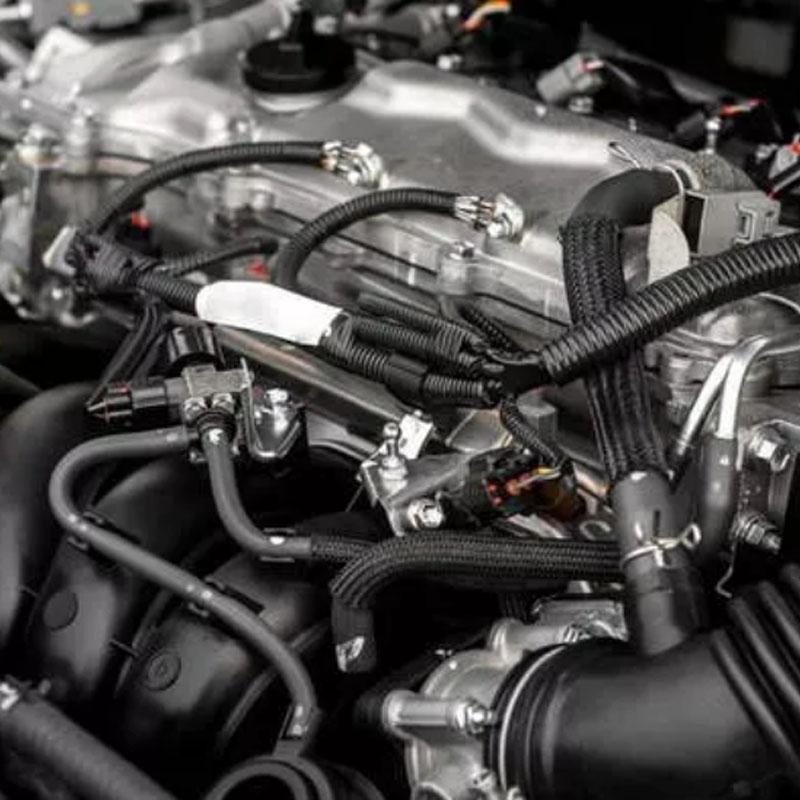 M8 Circular Connectors in Engine Sensors