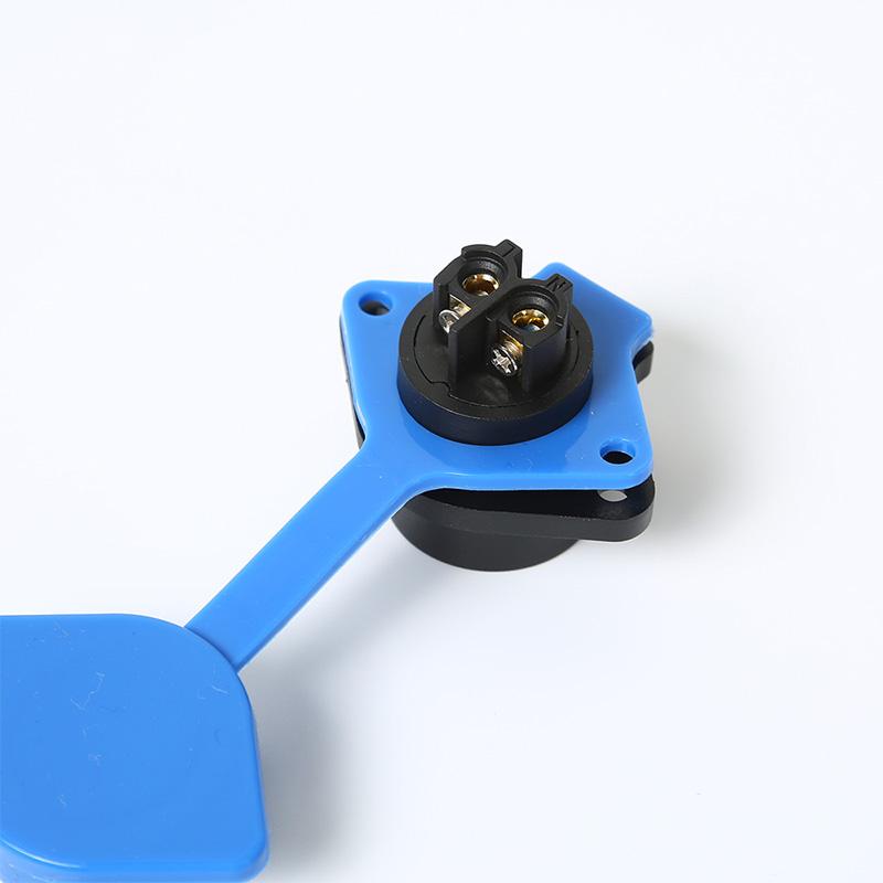 Connector Connector