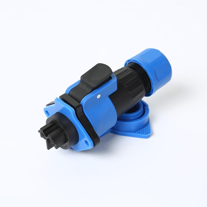 Connector Connector
