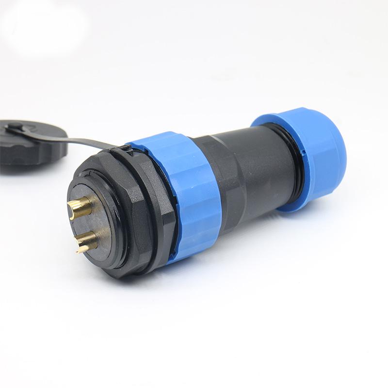 Connector Connector