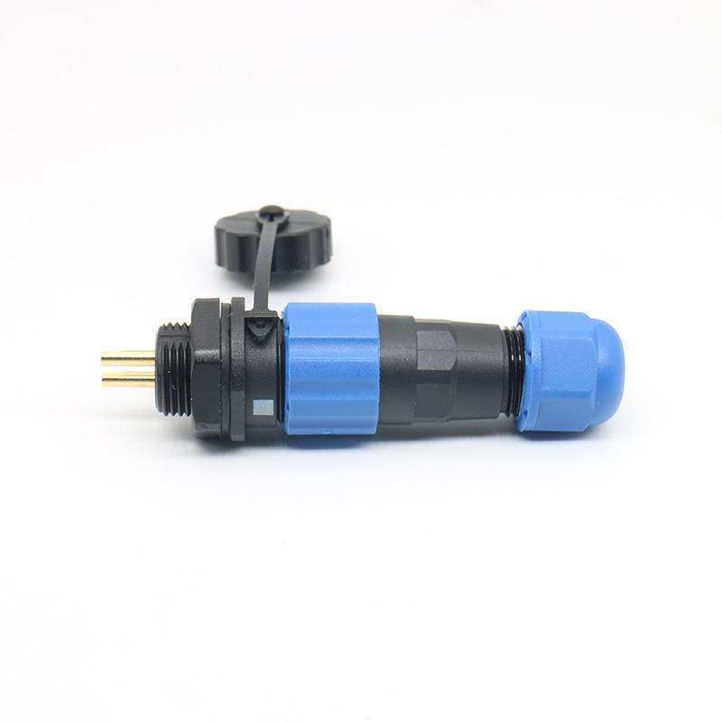 Connector Connector