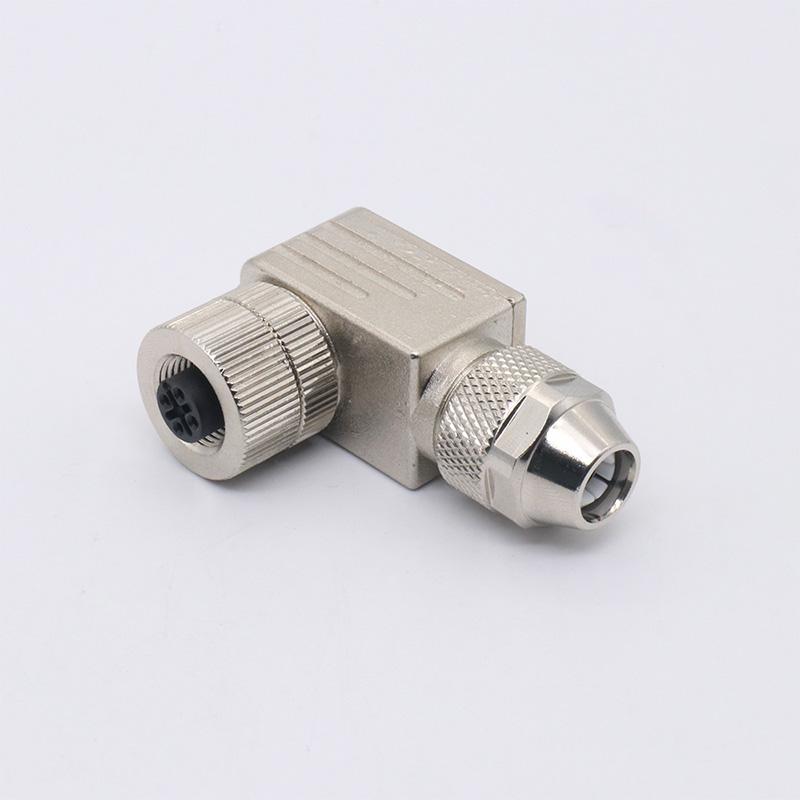 Connector Connector