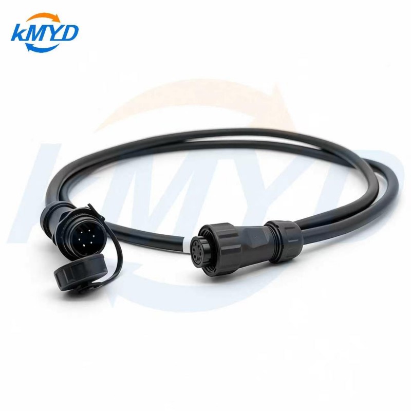 Connector Connector